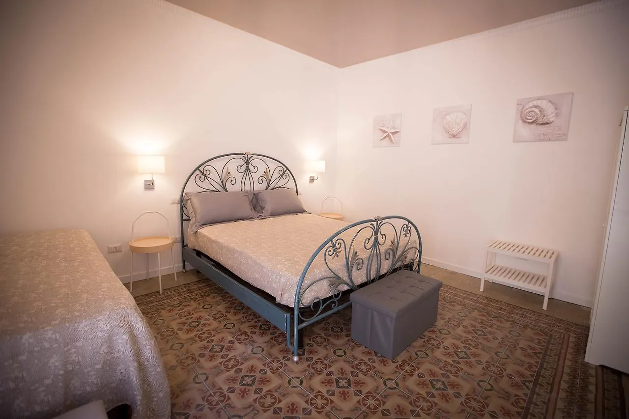 Sciabika Home - Edificio Eolie Castellammare del Golfo 0*,  Italia