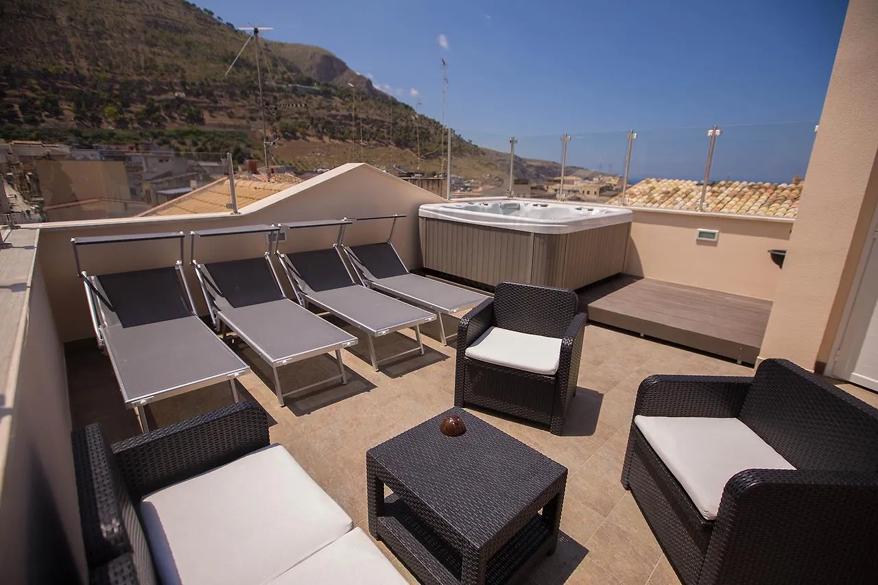 Sciabika Home - Edificio Eolie Castellammare del Golfo 0*,